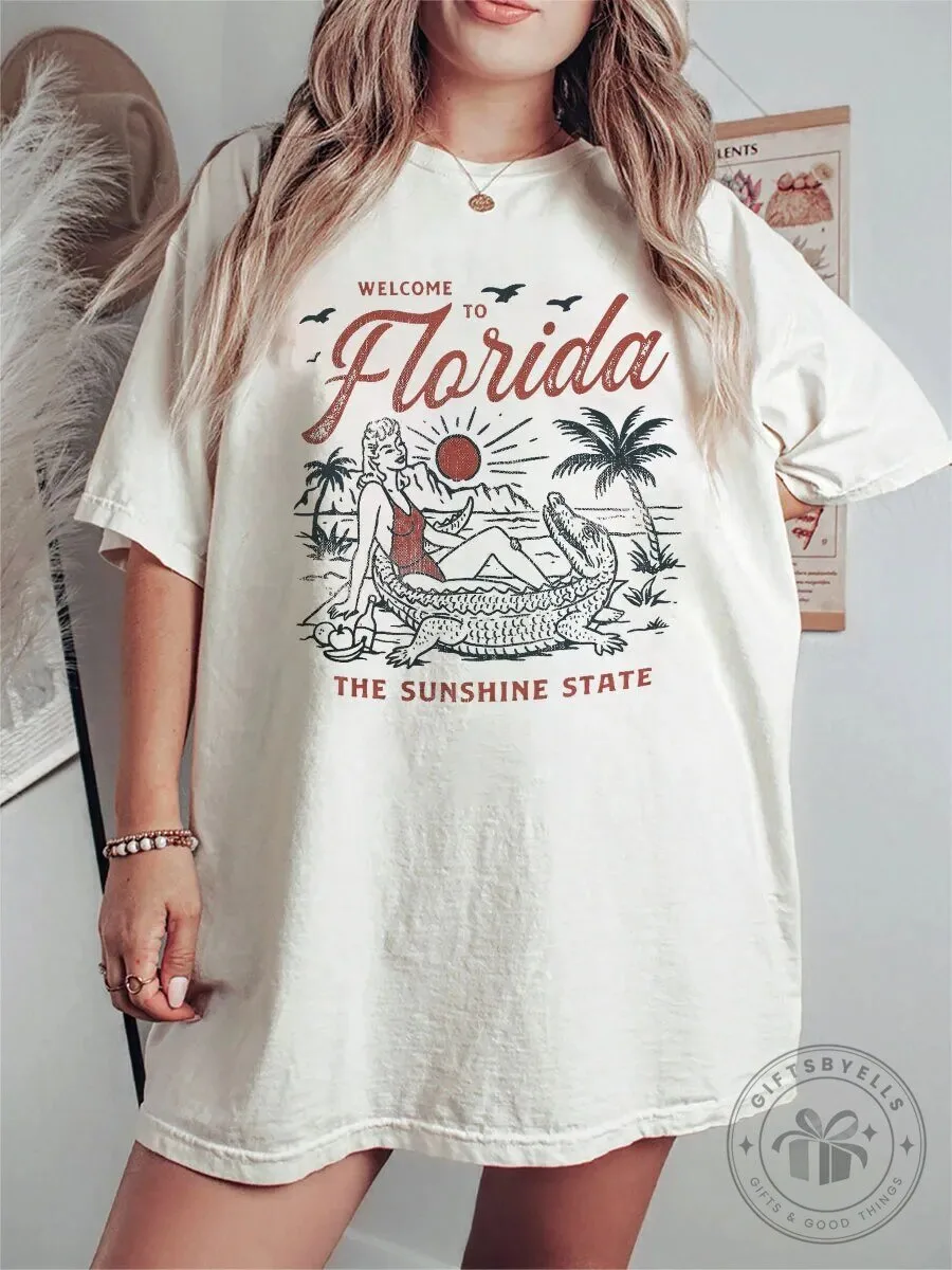 Welcome to Florida The Sunshine State Vintage Alligator Graphic T-Shirt
